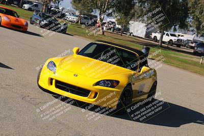 media/Dec-20-2025-Speed Ventures (Sat) [[de63061115]]/Around the Pits/